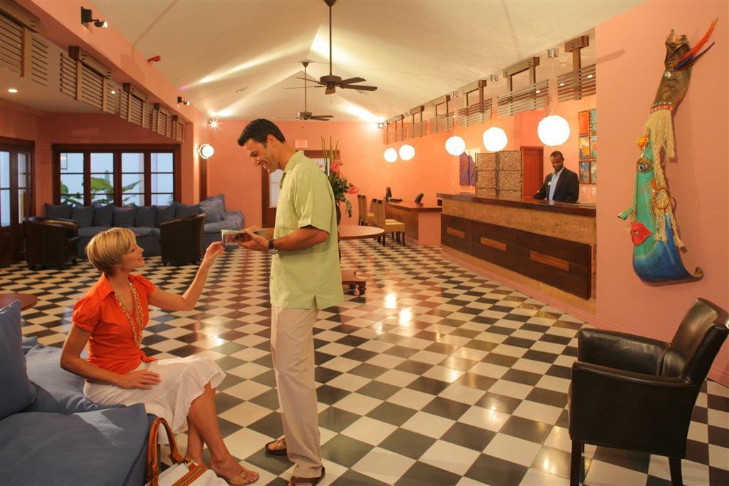 Pelican Bay Hotel Freeport Beltér fotó
