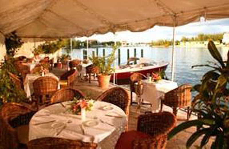 Pelican Bay Hotel Freeport Étterem fotó
